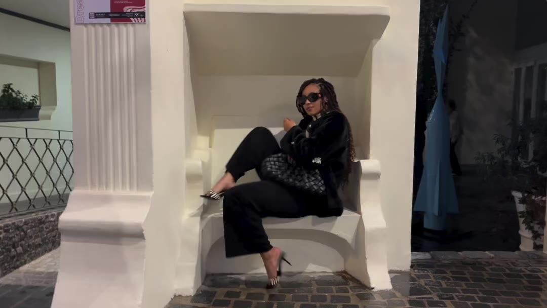 Stylish with Ease= Steez 💣 #modeloffduty #model #posesforpictures