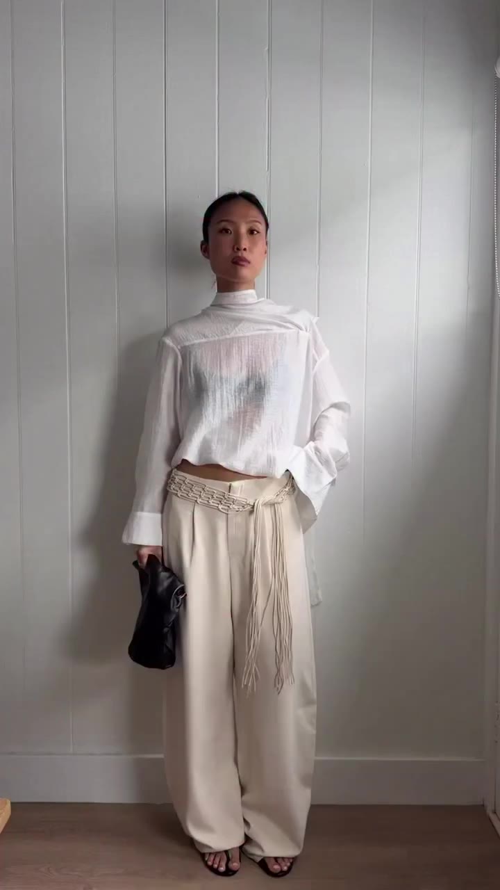 @_nickihan styles our Anouk Top and Navy Pant in Ivory.
