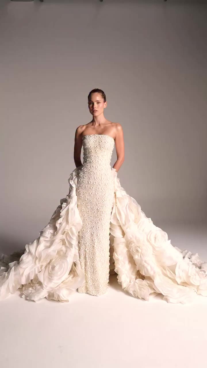 Our new Alin Le’Kal Bridal Couture Collection is now live at…