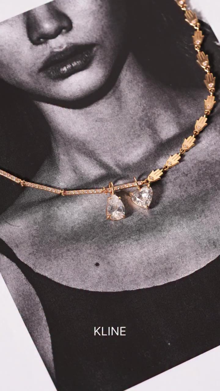 Black and white. A touch of gold. A statement that’s all yours. ✨ Discover…