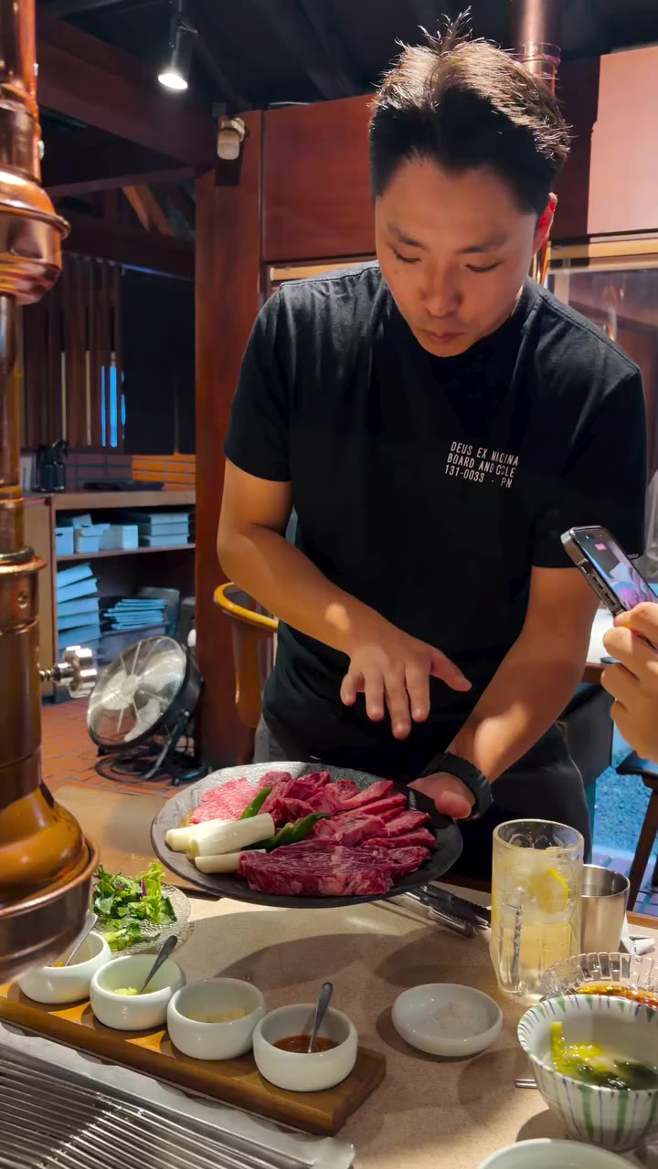 최고의 소고기 통의동 #국빈관 🥩 모든 체력이 바닥났을 그때, 그대의 소고기가 날 끌어올려 주었소. 롬복에서 만나 절친이 된 서퍼…