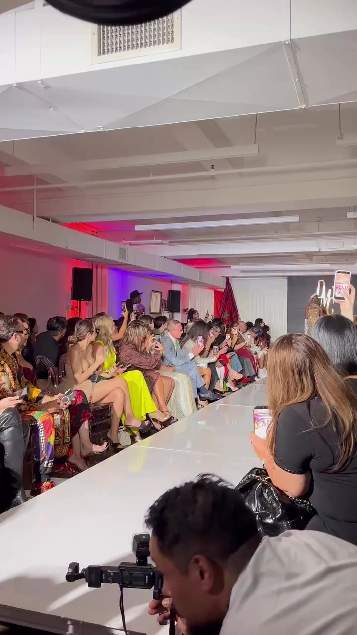 NYFW S/S 27 Designer: @dianamahrachcouture_nyc @dianavasquezmahrach Model…