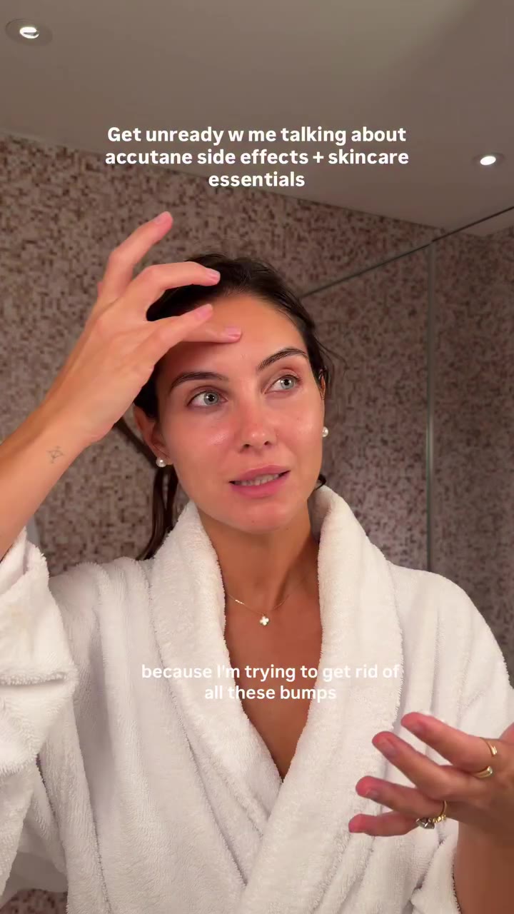Get unready together🤍 any skincare girlies have some tips for the bumps and…