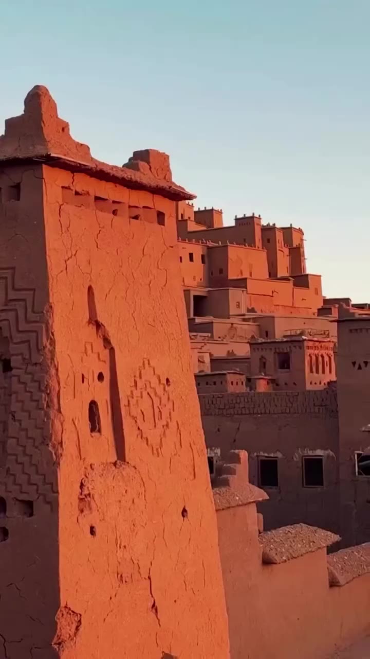 From faraway lands, comes our vision of celebration. Marrakesh's golden…