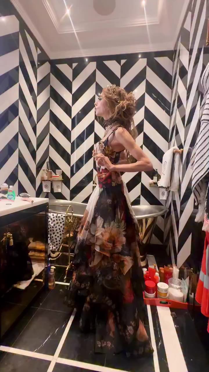 Get ready with me and my abusive teens 😹 I love you @scarlet.eisner