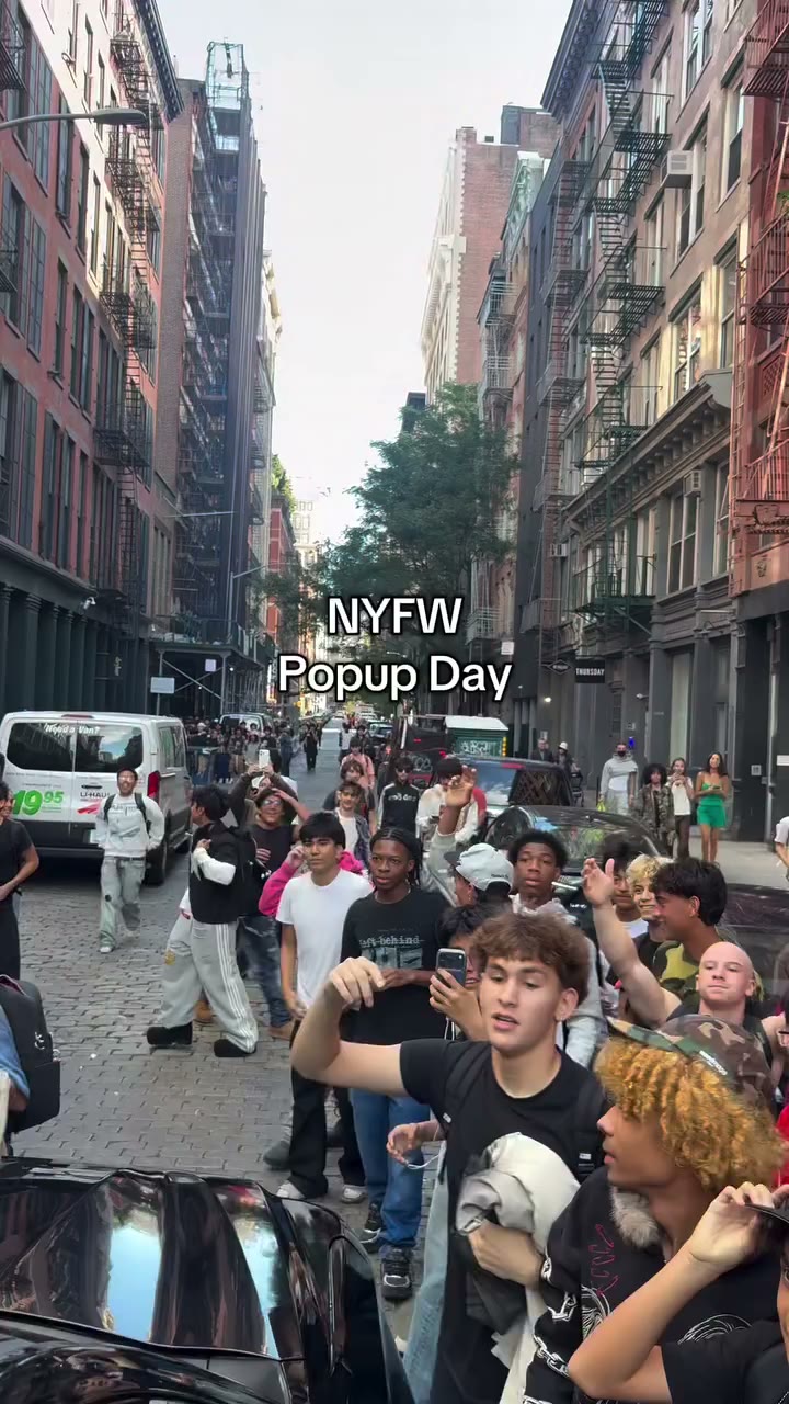 New York Fashion Week Popup - - - - - - - #fashion #nyfw #event