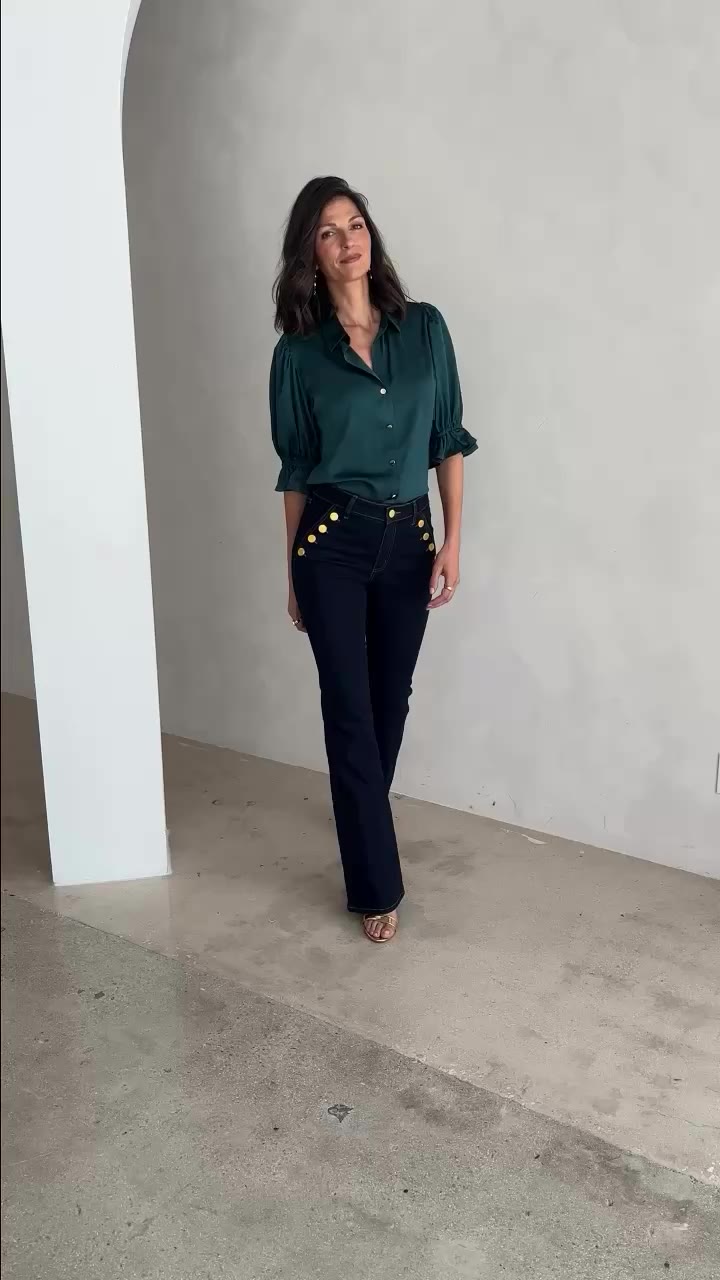 Great denim shouldn’t only look good standing up. Noli denim is designed with…