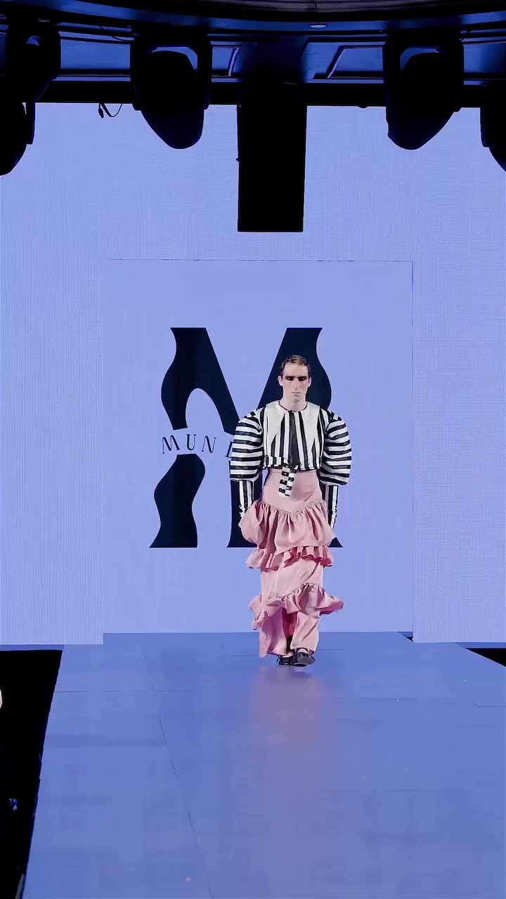 𝐌 𝐔 𝐍 𝐃 𝐄 𝐒 𝐈 𝐆 𝐍 𝐒, at Runway 7,September 2025 @mun__cl…