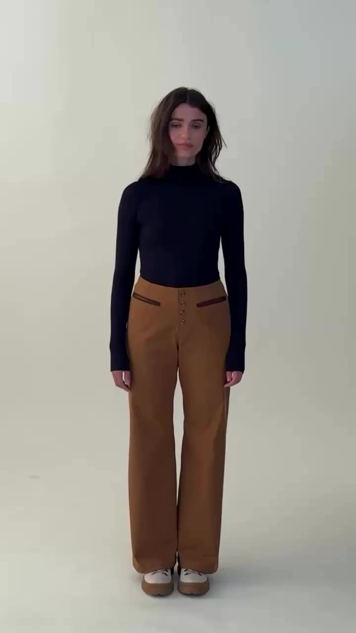 Ease into fall with pants that make getting dressed easy. The Front Field…