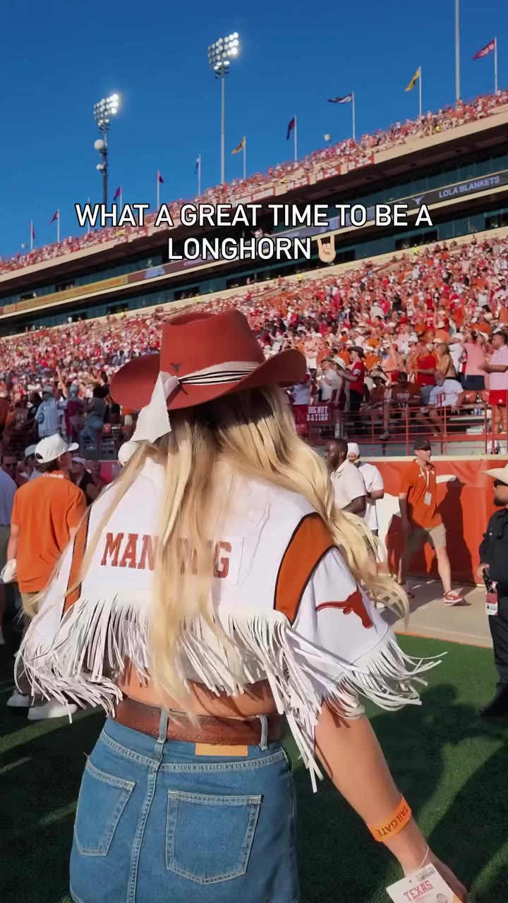This is the year 🏆🤘🏼 #texaslonghornsfootball #longhorns #austin…