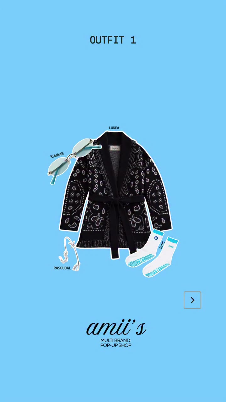 Which outfit are you thinking? 🩵💙 #shopping #london #fashion #popupshop #fall