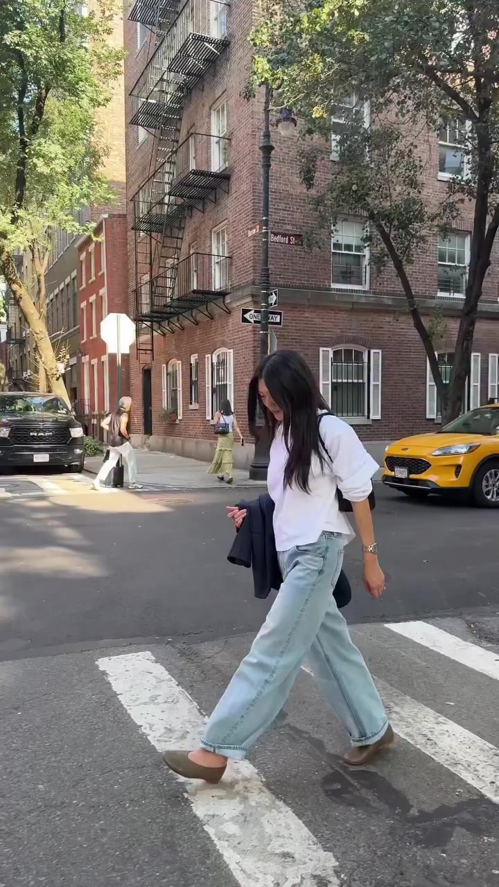 perfect nyc afternoon in my fav uniform