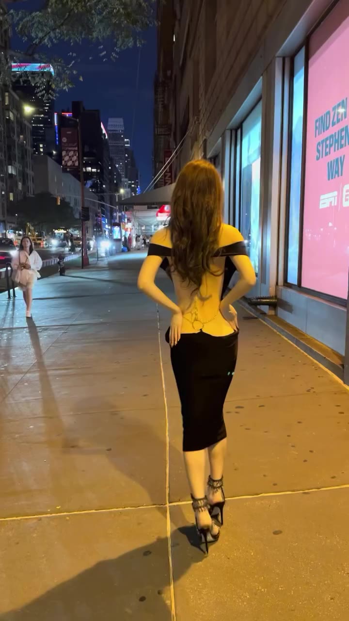 09/13/2026 PVD NYFW SHOW 🔥❤️‍🔥. Designer: @fashionarp2023 Stylist…