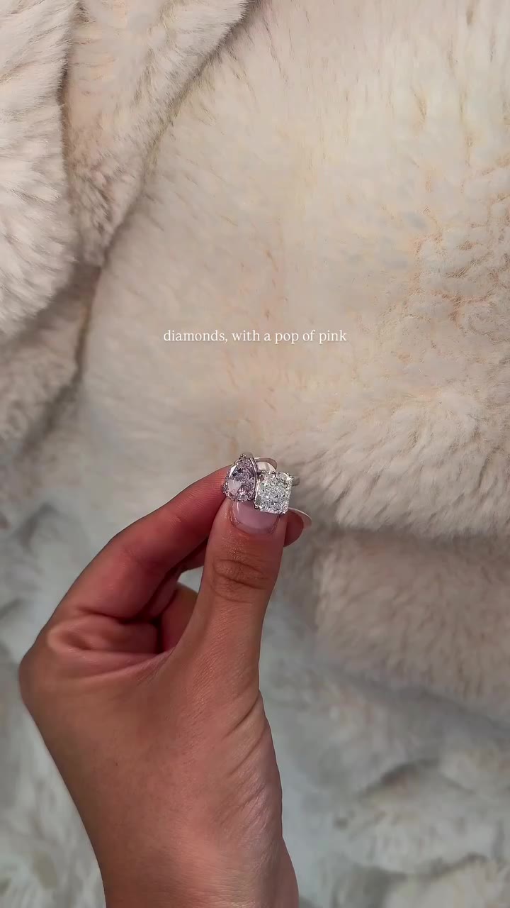 A toi et moi style ring, with a pop of pink 💕💎 #blingz