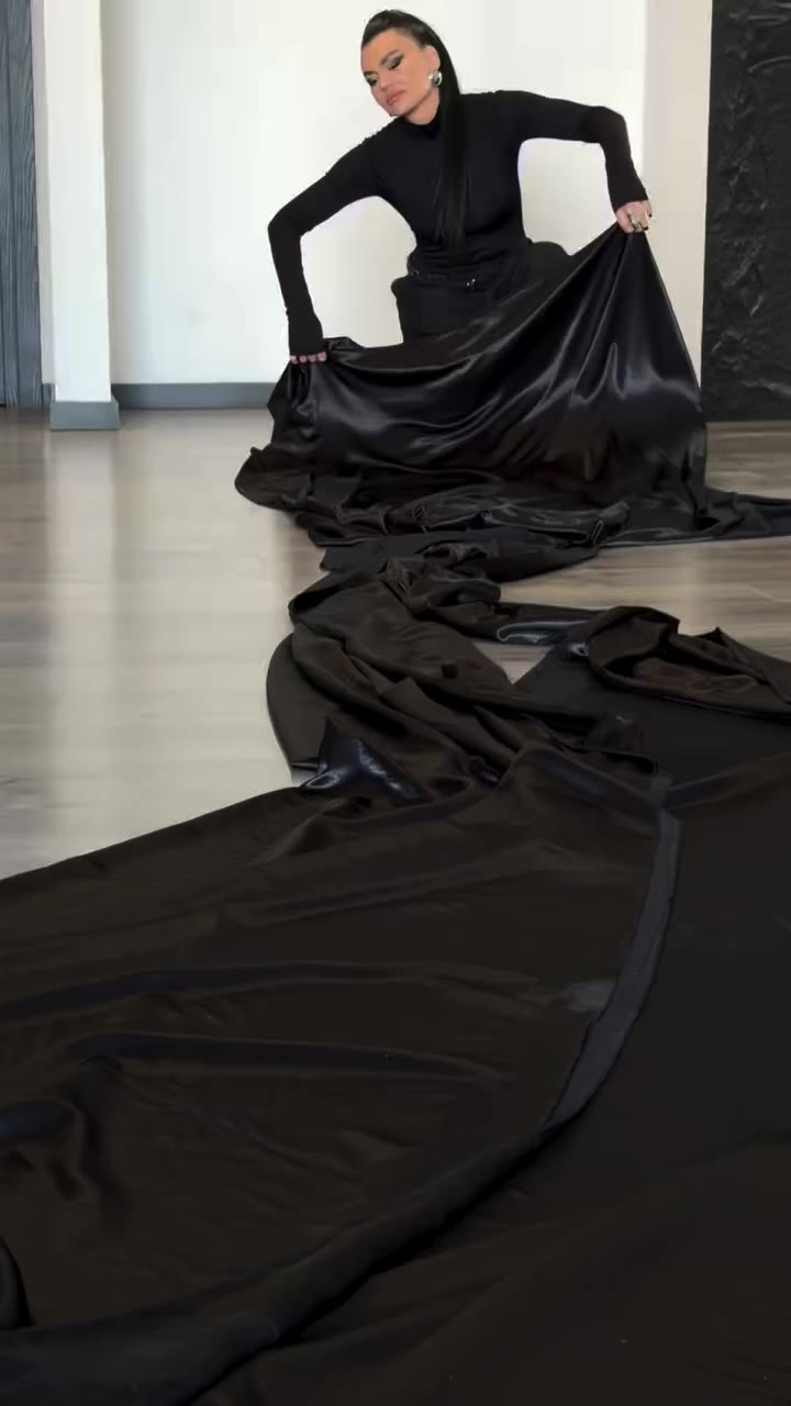 ◼️NEW YORK◼️19 SEPTEMBER◼️ ◼️FASHION SHOW ___________👽 ◻️Designer…