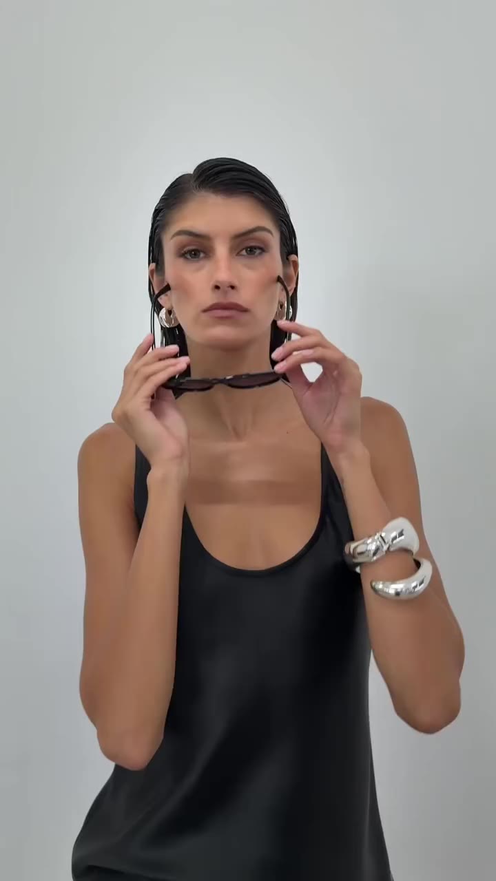 Wear on repeat: THE CATHERINE.