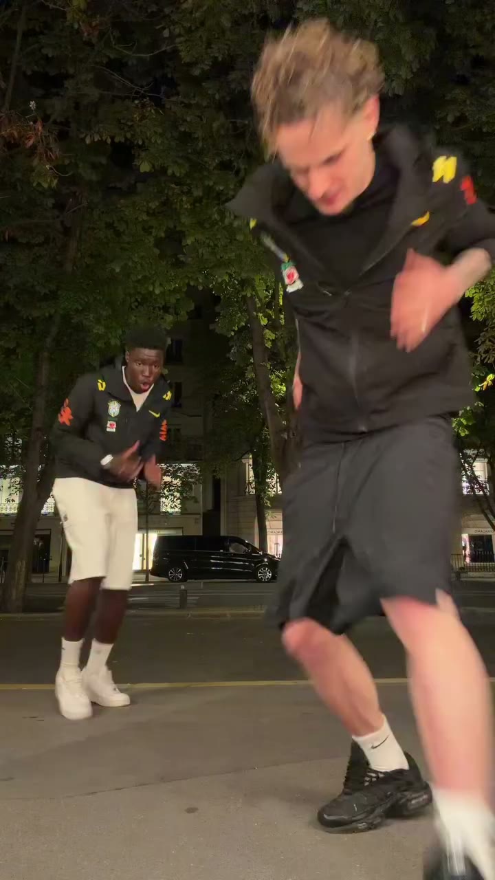 Era 2020 😮‍💨😂 @svm.ctr #dance #reverse #nostalgie #reel