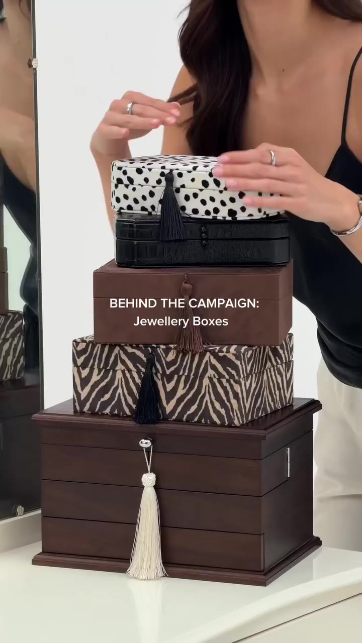 Behind the Campaign: Jewellery Boxes.⁠ ⁠ Online now. ⁠ ⁠ #CENDRÉ