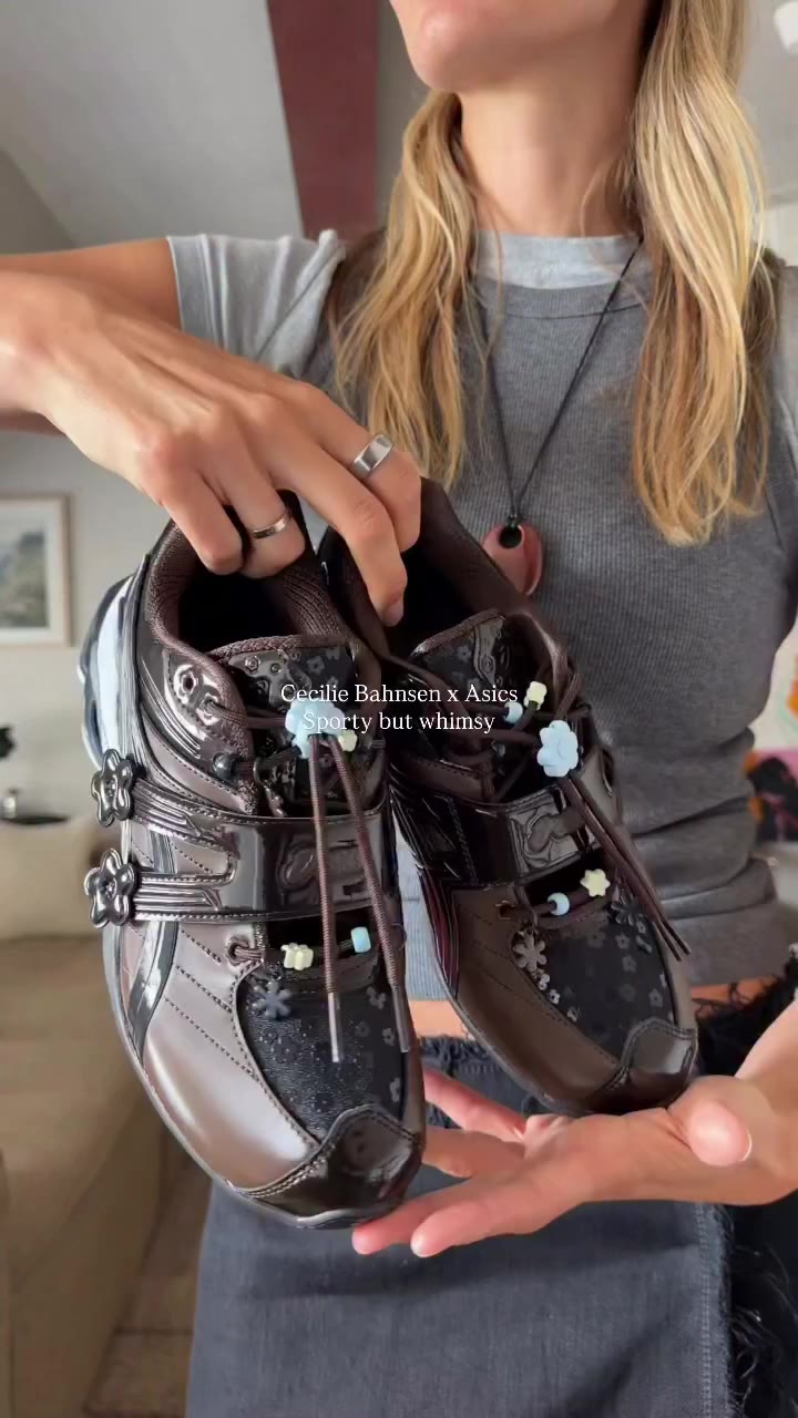 Sneakers of the season @ceciliebahnsen x @asics_sportstyle @d3pot_wrks