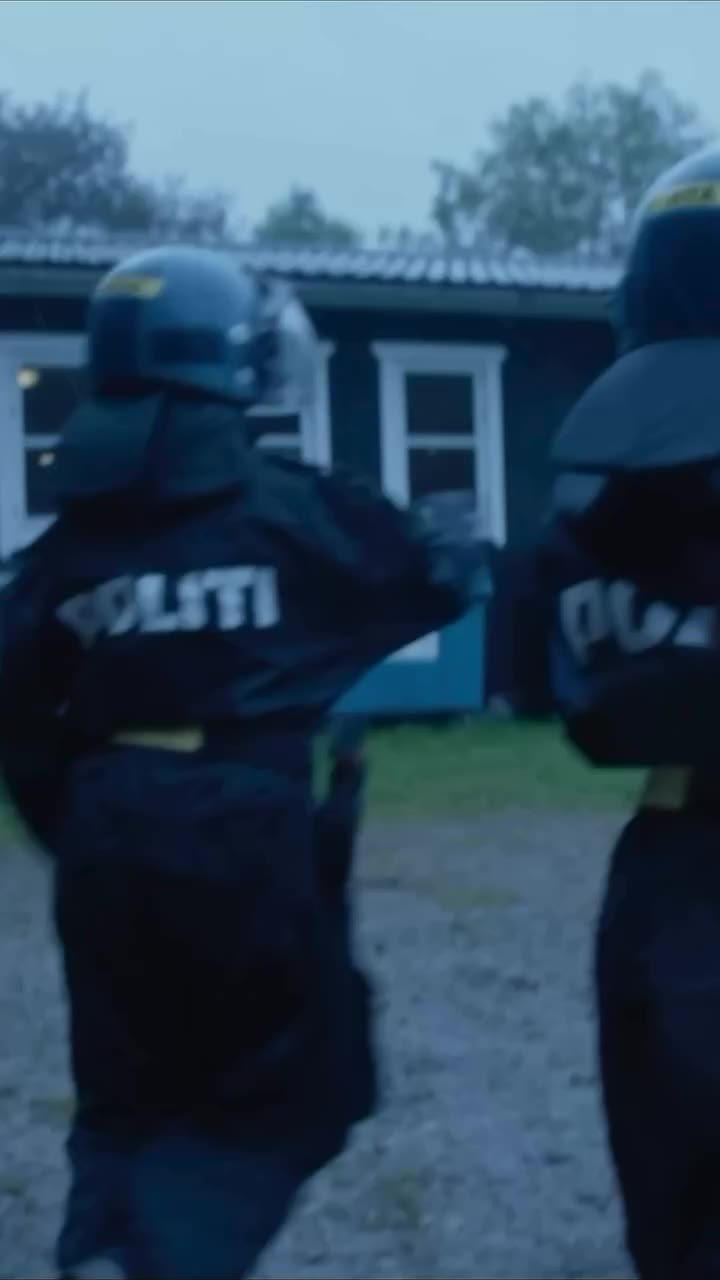 THIS WEEK @sixteenfilminstitute INTO THE BLUE A film by Ömer Sami @_omersami…