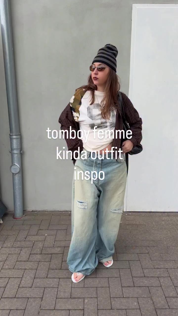 not thinking too much about my outfit kinda ootd today #ootd #streetwear…