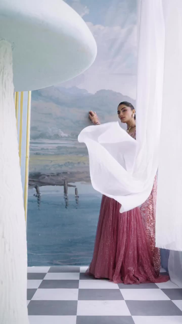Where romance meets drama, and every look makes a statement. 💗 This chapter…