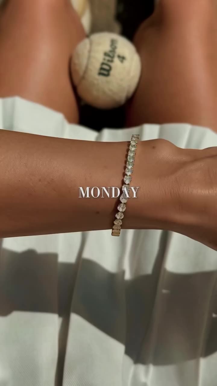 Perfect for any day of the week! 💎 #ICONEC #LifeIsTheOccasion #Dubai…