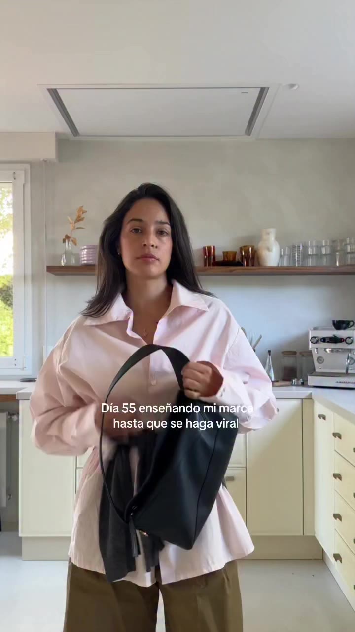 La camisa que necesitas para la vuelta a la oficina 🤍