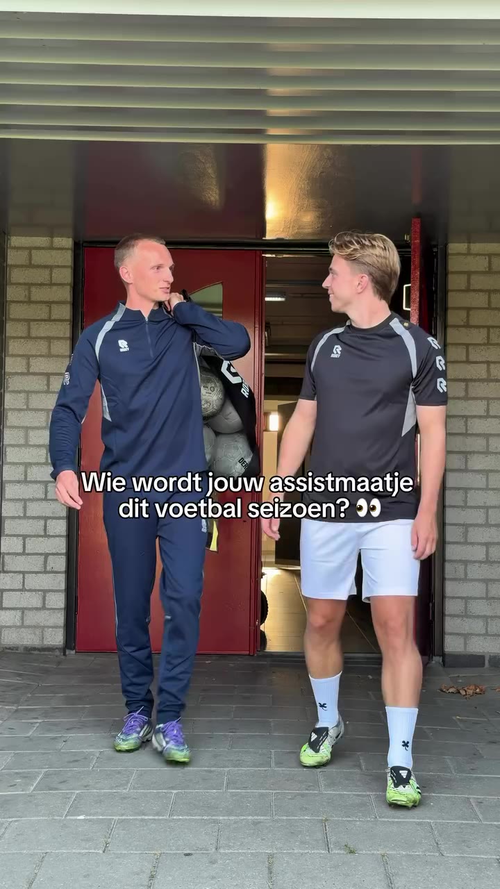 Tag jouw voetbalmaatje met wie je dit seizoen het verschil gaat maken 👀🧨…
