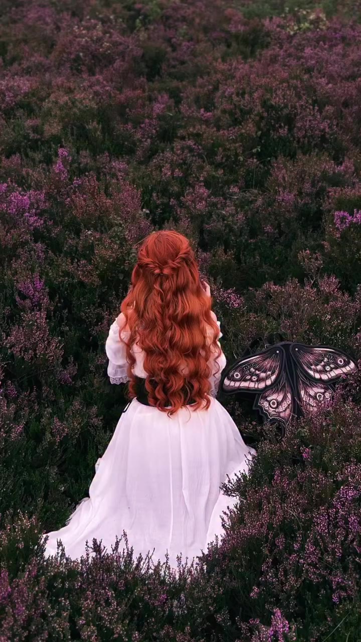 Haunting the heather💜Always falling in love with white dresses and whimsical…
