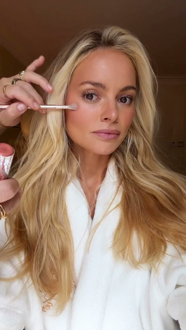 CLAIRE ROSE X RALPH LAUREN @clairerose #TobiMakeup Hair @milesjeffrieshair…