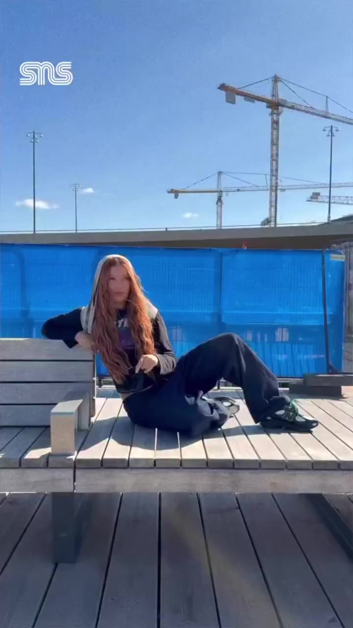 How would you describe Stockholm’s Aura? SNS presents: New Balance 2010 - AURA…