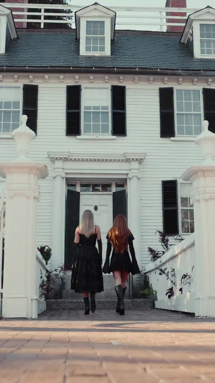 The Halloween Collection is here🕷️🕯️🔮🦇 Meet Midnight Bats + Witchcraft …
