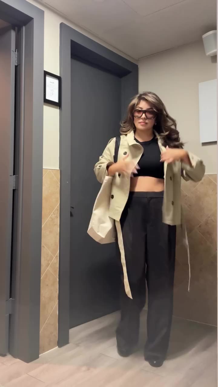 It’s a good day for a 90’s blow out 💇🏽‍♀️ pero aquí está mi Outfit de hoy…