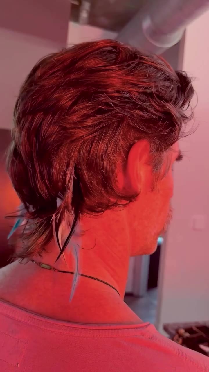 @therealtaylorhart feathers finally grew in 🪶 cut and special additions