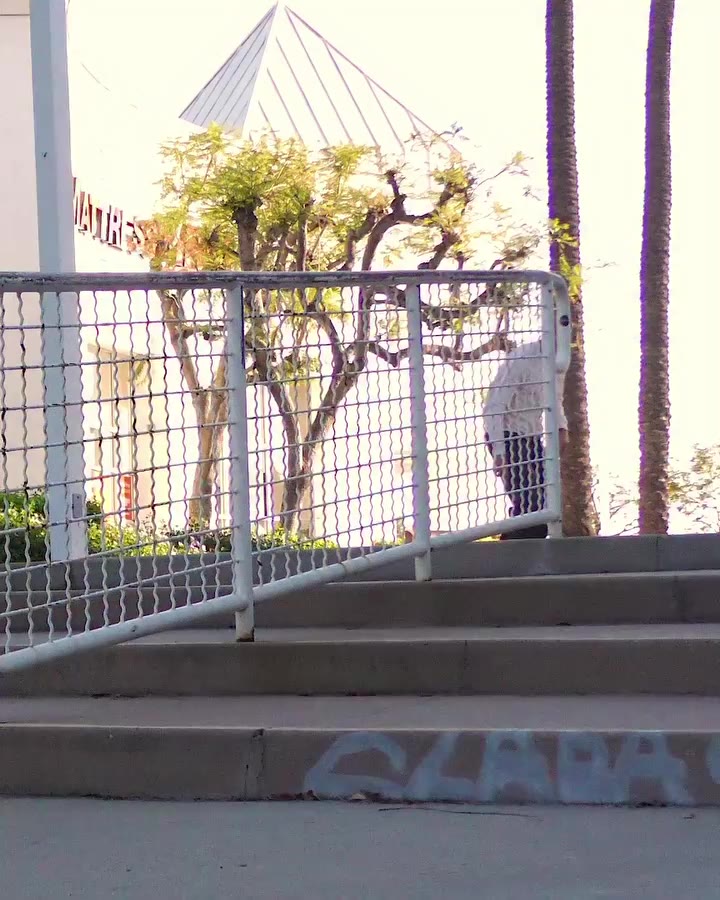 @killerpizza & @leoromero White rail session from 🔥“Fire in da sky”🔥 🎥…