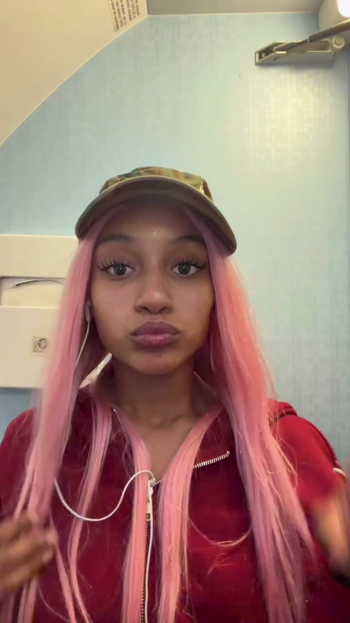 grwm🛩️ ~ ~ ~ #grwm #makeup #makeuptutorial #prettygirls #hellokitty