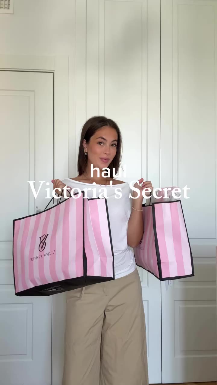 mega hauuulll @victoriassecretspain 💖💖