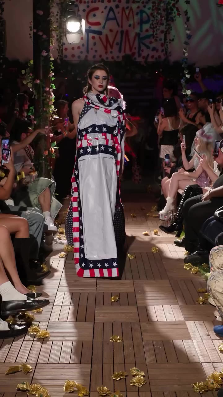 ‘CAMP TWINK’ runway finale flood ! Video by @davidmfashion all looks styled by…