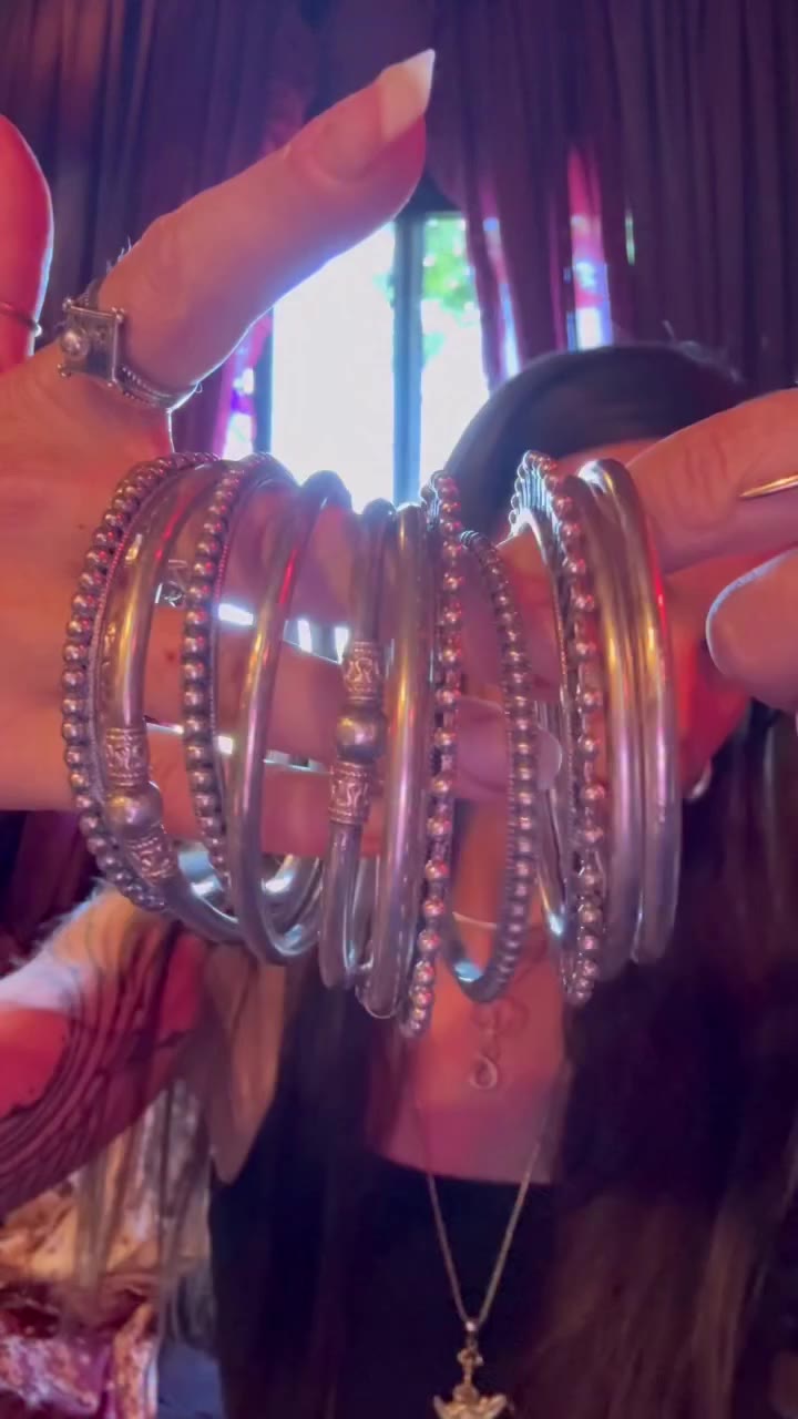 Me reconnecting with materialism because nature did’nt work #jewelrybusiness…