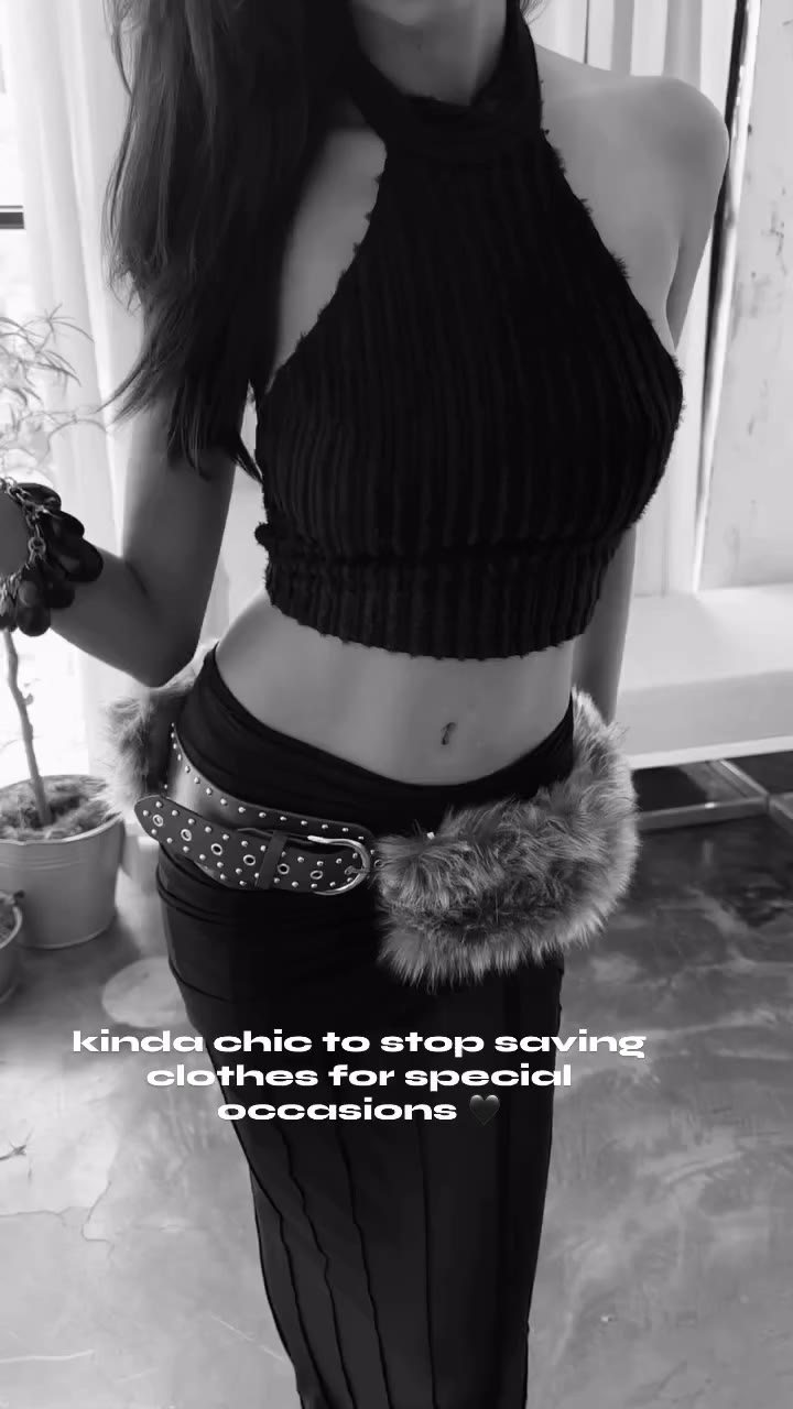 Dressed like a bad decision 💅🍒 . #FYP #TrendingReel #ViralVibes #exploremore