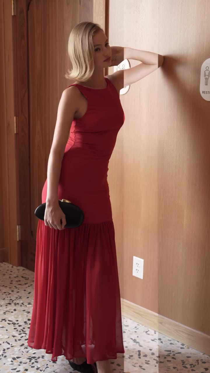 for the sheer pleasure of dressing up 🍸