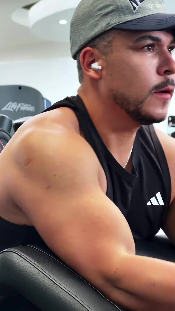 No saben lo duro que ha sido lograr esta nueva versión de #CesarPrado…