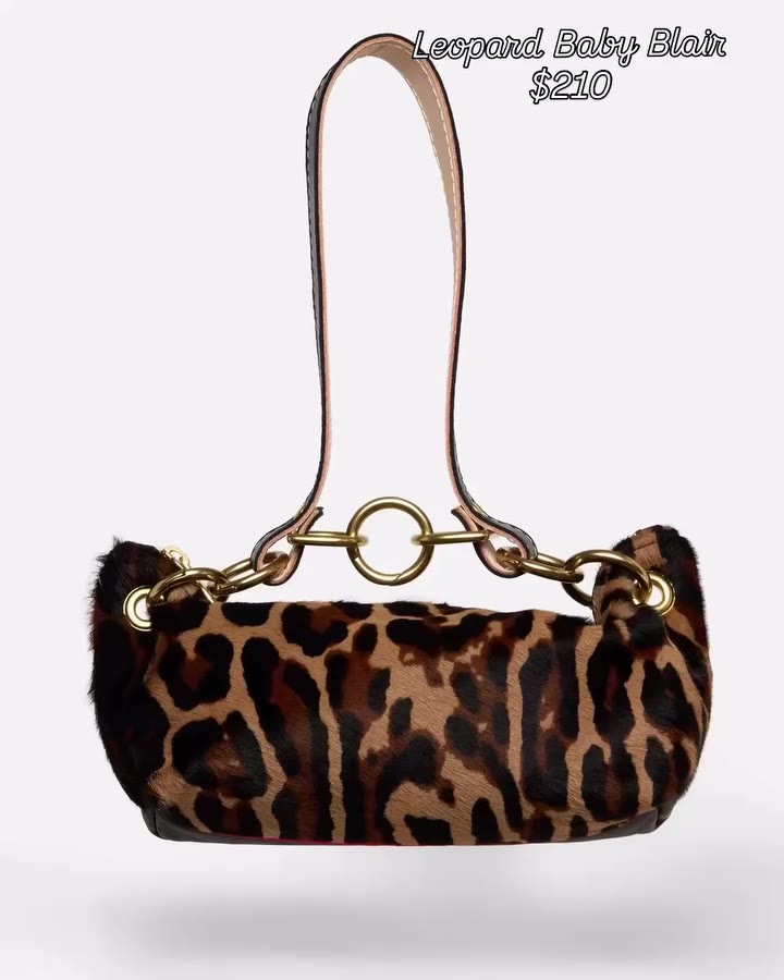 Fall is in the air! #leopardbags #smallbags #furbags #leopardprintfashion