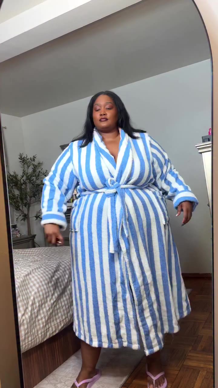 Plus-size fall outfit ideas from NYFW Day 2 🍂 I wore this look to dinner with…