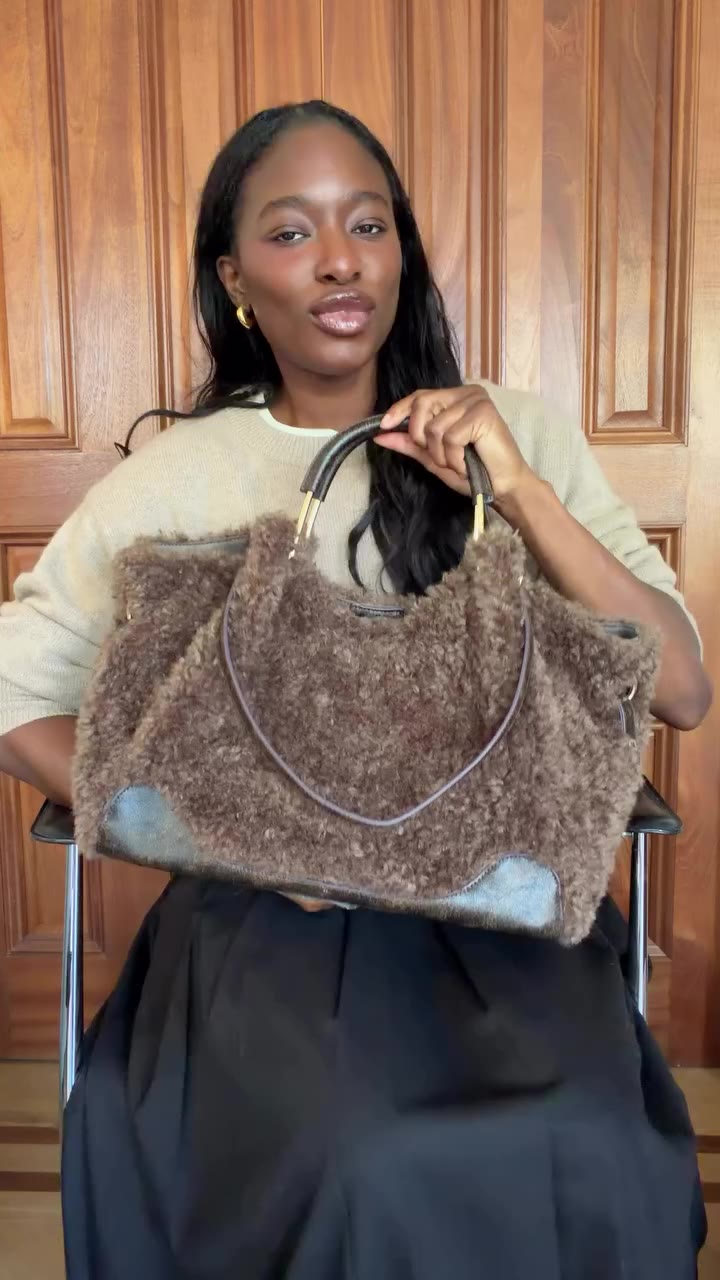 current obsession: the nomad tote