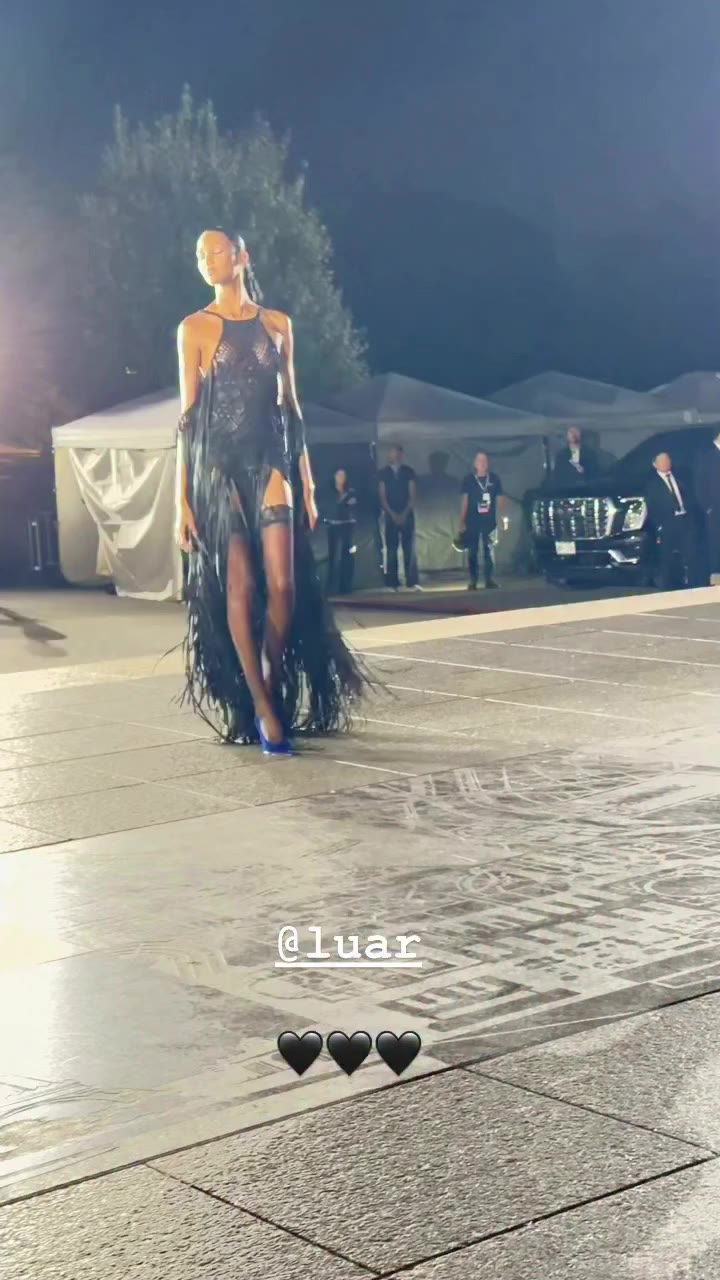 Look by @alexwhiteedits
