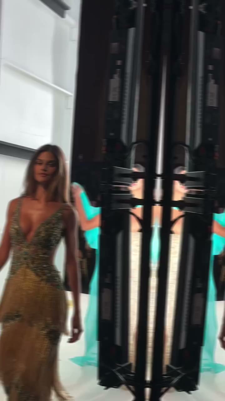 BTS: Where the runway ends✨ #sherrihill #nyfw #runway #newyorkfashionweek…