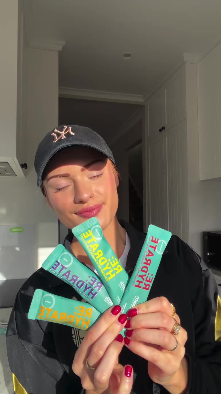 Ad. Re:Hydrate by @goodhealthproductsnz the best in the biz 💧🧊 with balanced…