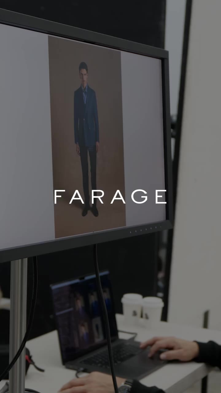 Between takes with Declan and Roberta. #FarageSS